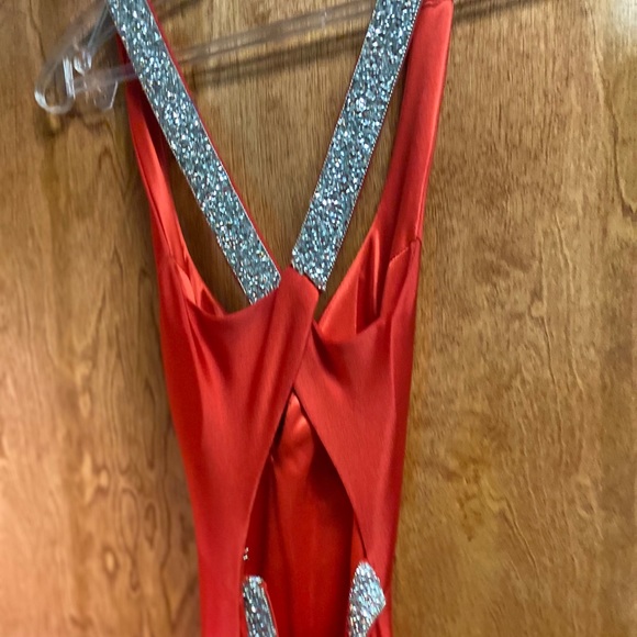 Prom Dress - Picture 3 of 5